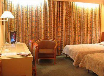 Residencia Am Hauptbahnhof 3*